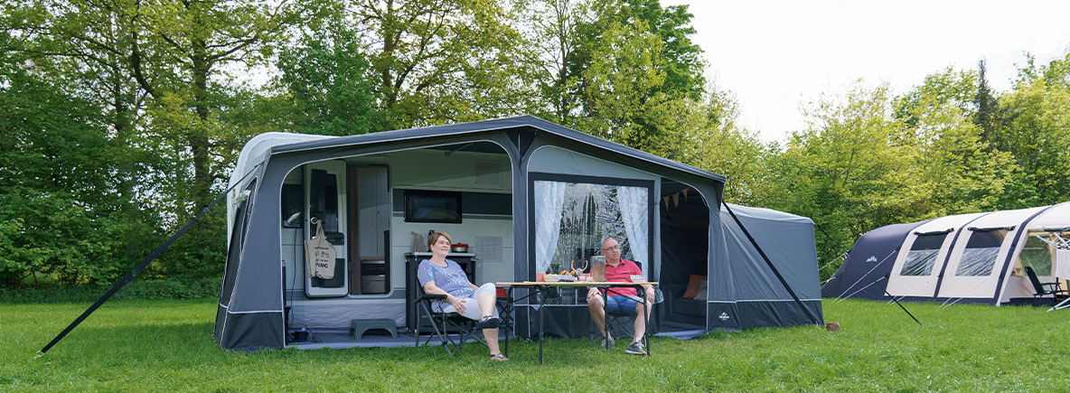 Voortent een maat groter of kleiner