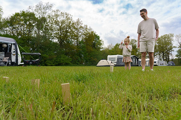 Kubb op de camping